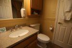 Second Full Bathroom in Vacation Condo in Lincoln NH